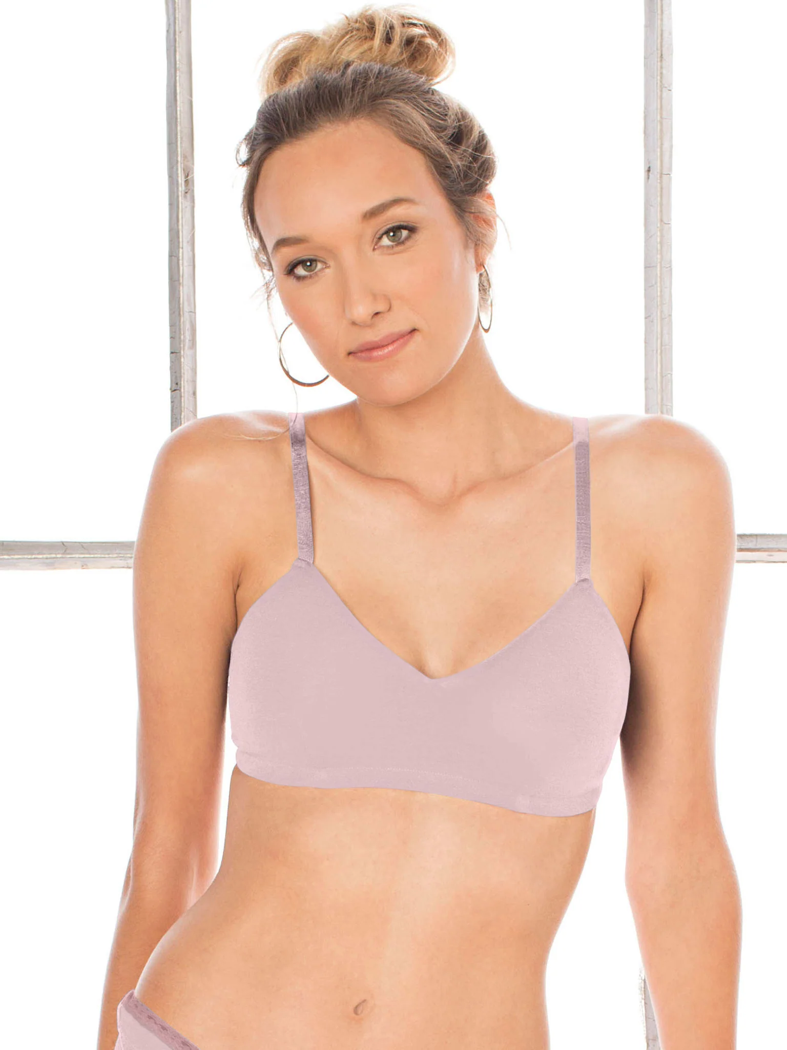Laura's Bra - Image 6