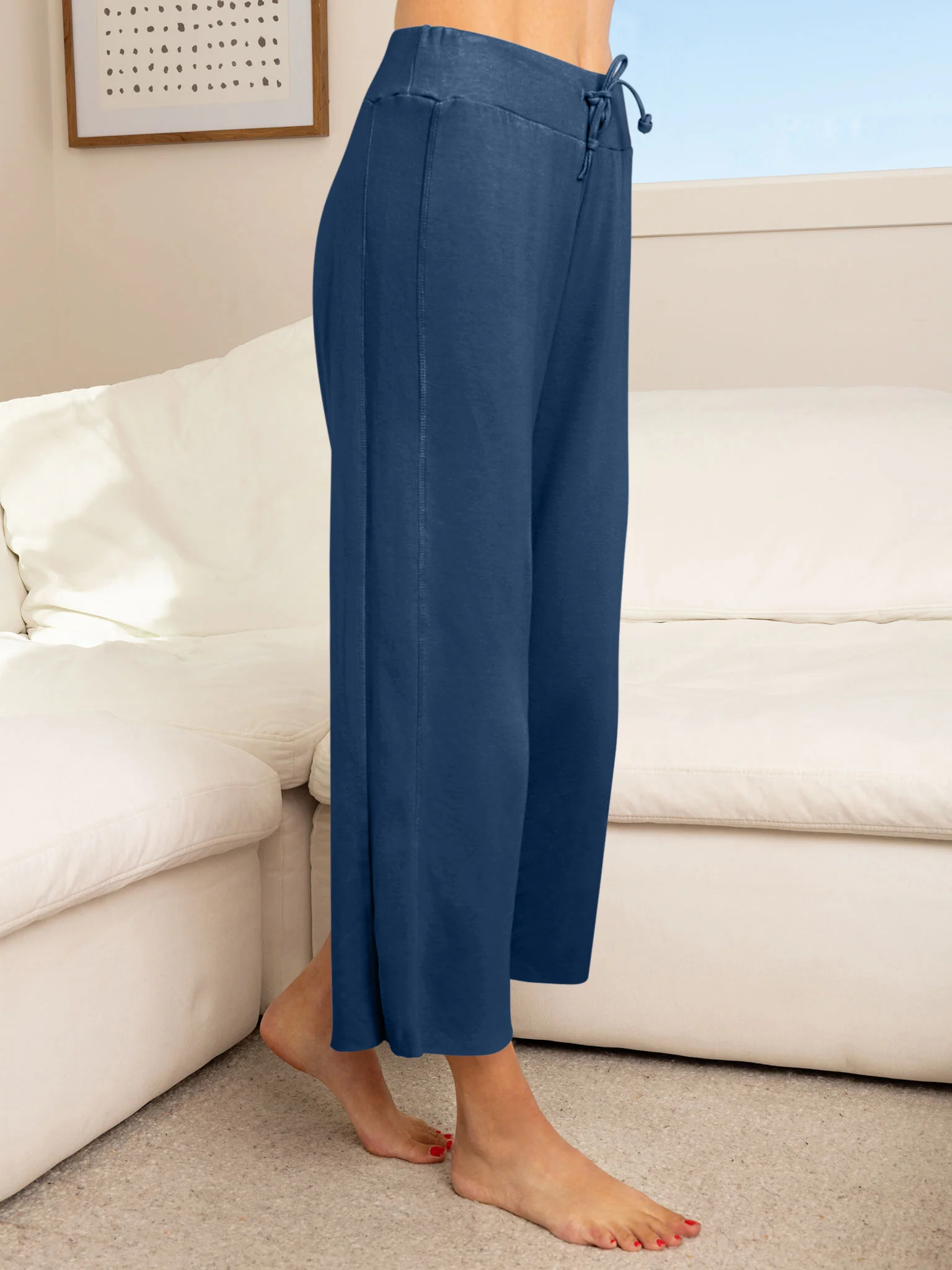 Lush Fleece Cropped Pant - Image 9